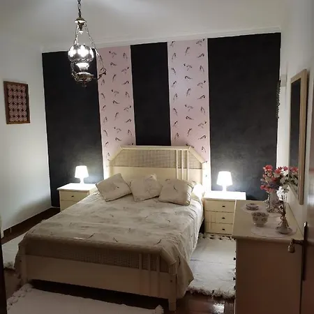 Por A Mor Nyaraló *