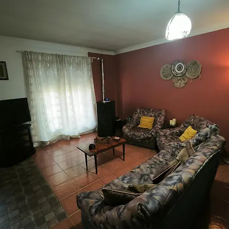 Por A Mor * Figueiro Dos Vinhos